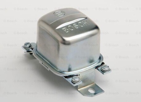 Регулятор генератора BOSCH F026T02200