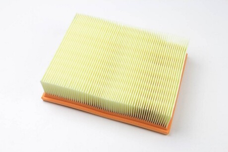 Фільтр повітряний Opel Vectra B 2,0/2,2DTI CLEAN FILTERS MA3059