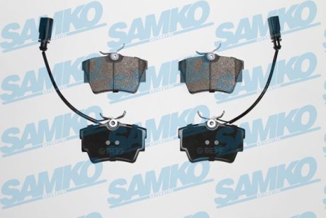 Колодки задние R15, 98-03 (тип LUCAS) с датчиком SAMKO 5SP786