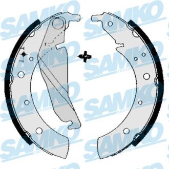 Гальмівні колодки (набір) SAMKO 84680