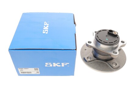 Підшипник маточини (комплект) SKF VKBA 3697