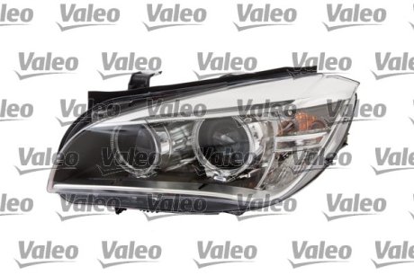 Фара автомобільна Valeo 044953